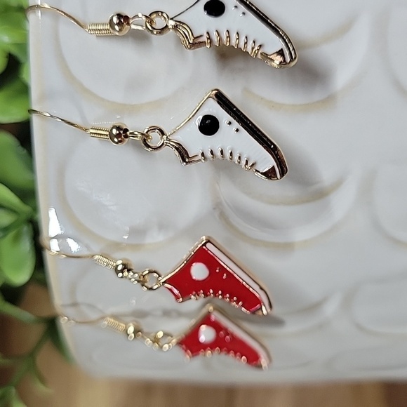 High-Top Sneaker Drop Earrings, choice of color - Picture 5 of 8